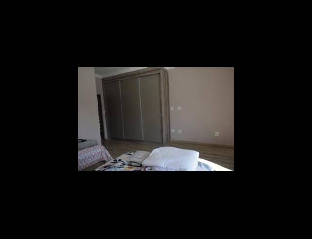 4 BEDROOM HOUSE FOR SALE IN HELDERWYK